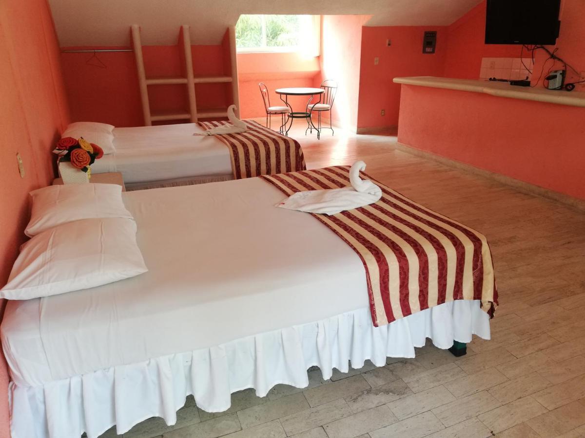 Hotel Canaima Suites อากาปุลโก ภายนอก รูปภาพ
